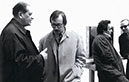 Otto Mauer im Atelier von Karl Prantl, 1972,
mit österreichischen Malern